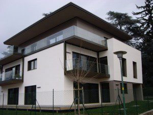 ABBRUCH UND WIEDERAUFBAU WOHNGEBÄUDE IN MERAN OBERMAIS - Hafner Bau | Baufirma | Meran | Schlüsselfertig | Bauunternehmen